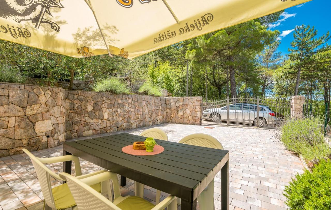 Apartments Miokovic โซลิเน ภายนอก รูปภาพ