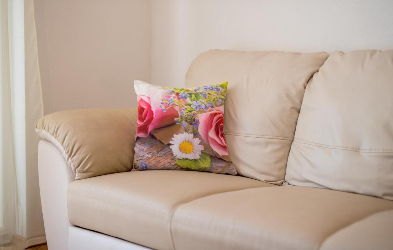 Apartments Miokovic โซลิเน ภายนอก รูปภาพ